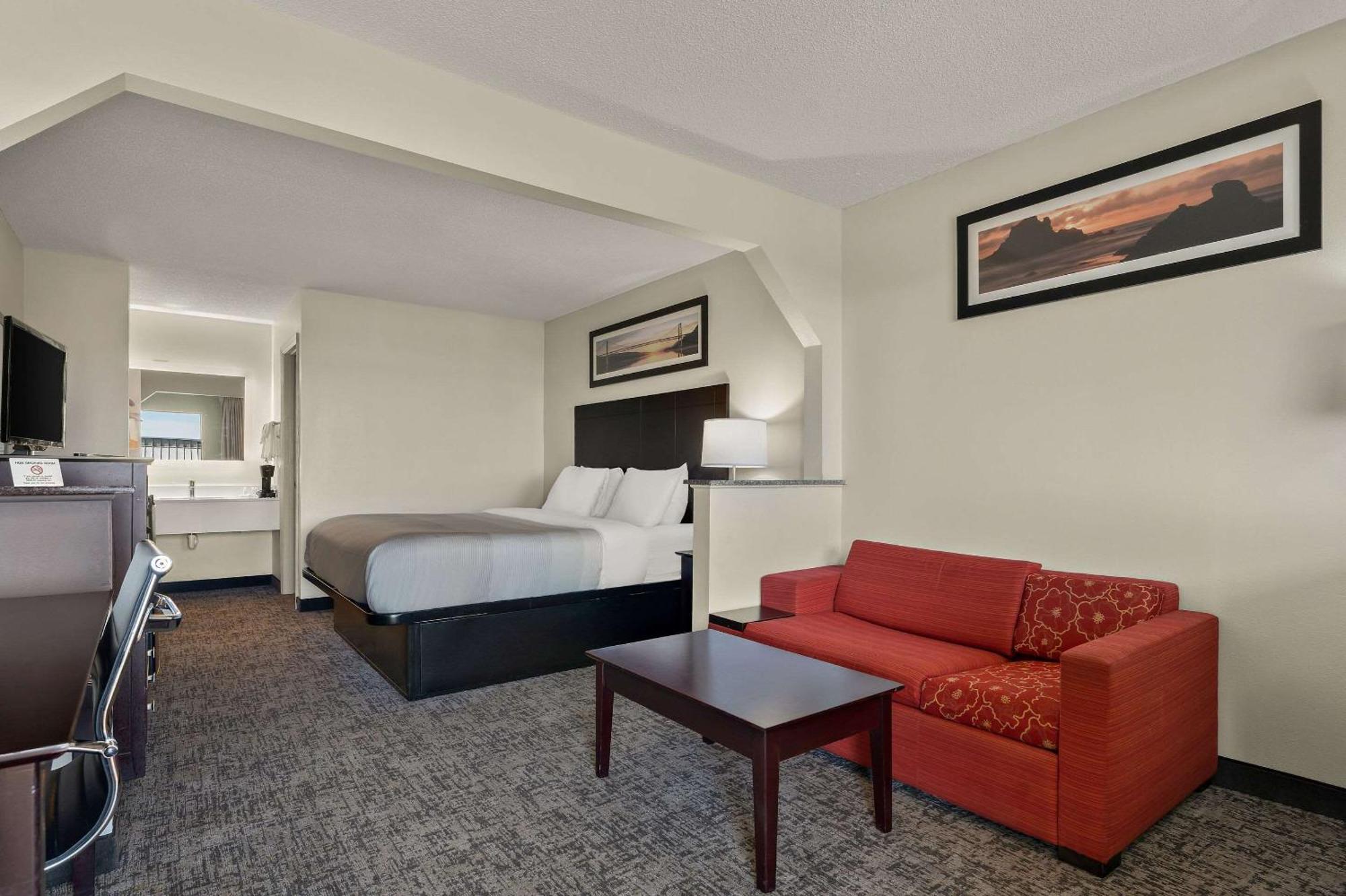 Quality & Hotel 2*